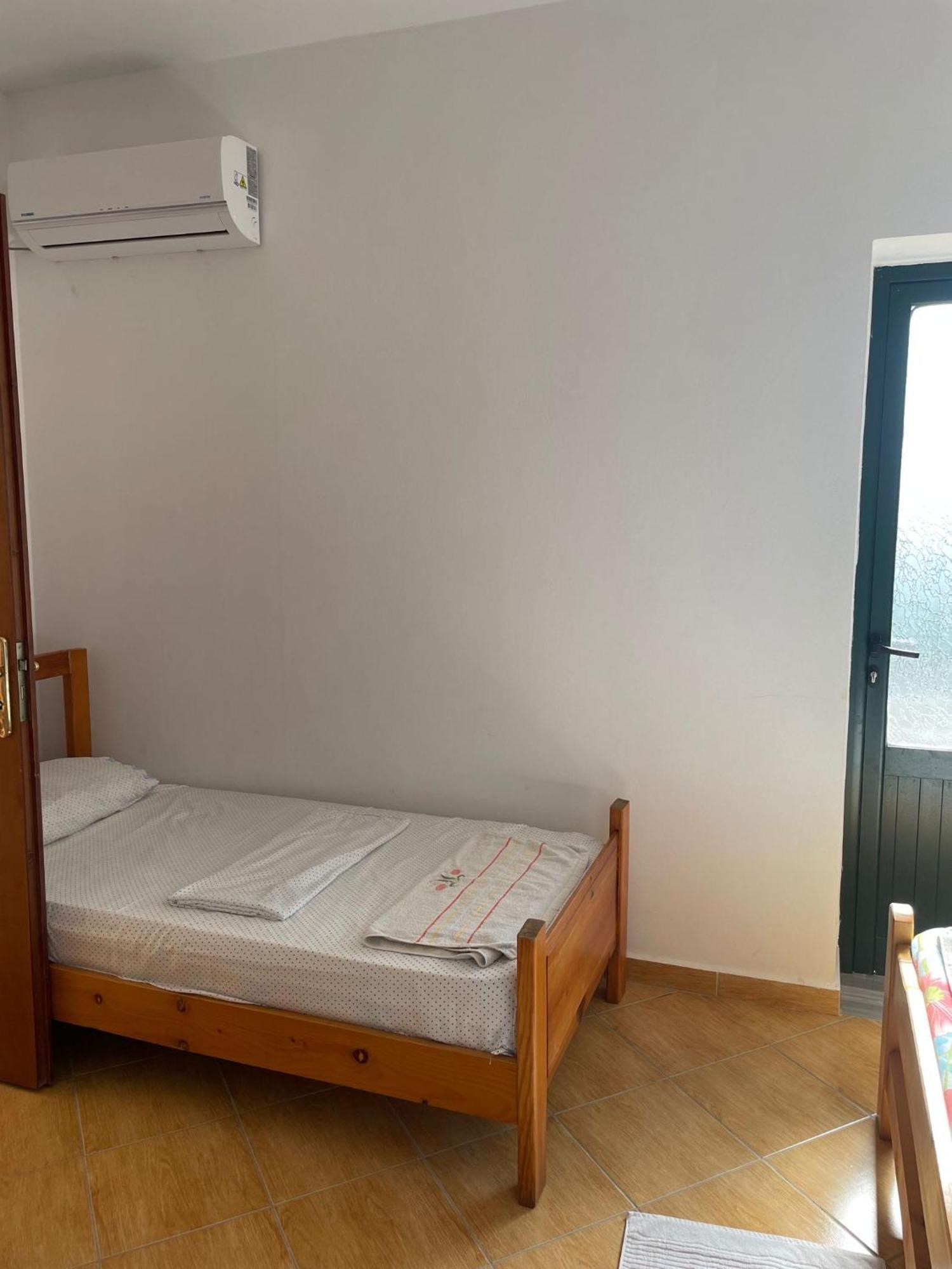 Hotel Bora Gostime Phòng bức ảnh